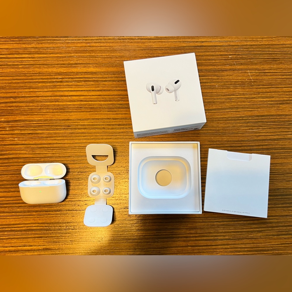 Apple Air Pod Pro charging case, box and silicone ear tips only - no AirPods
